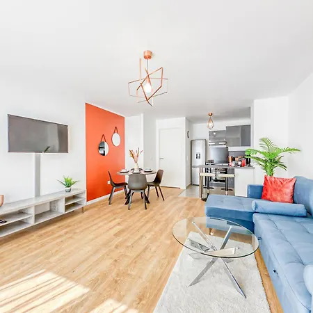 Serenity - 64m2, Terrace, Balcony, Parking 马西