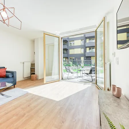 Serenity - 64m2, Terrace, Balcony, Parking * 马西